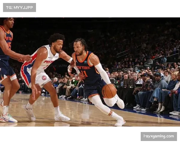 康宁汉姆半场砍下20分4助攻高效表现带领球队多点开花大胜对手